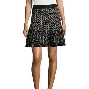 Max Studio Chevron Print Skirt Size Small